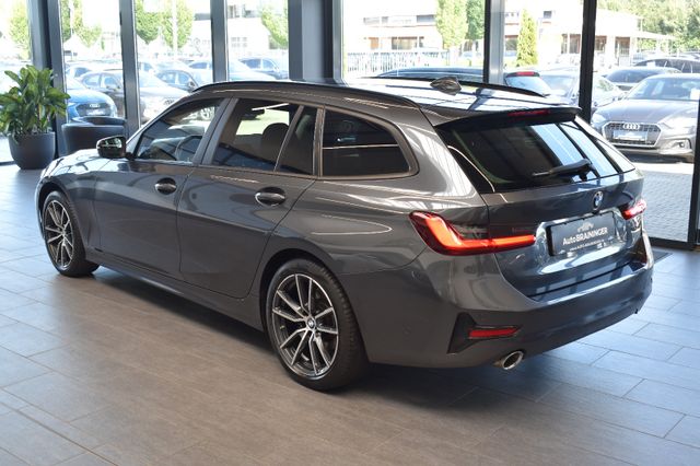BMW 320d Touring Advantage Aut. Laser LiveCo HUD ACC