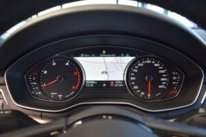 Audi A4 Avant 30TDI S-tronic LED Navi3D Tempomat DAB