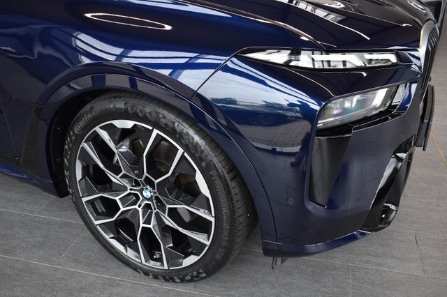 BMW X7 40d xDrive M Sport 7-Sitzer Matrix LCI Pano