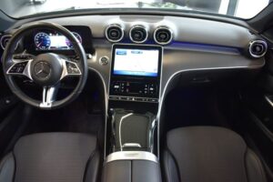 Mercedes-Benz C220d T Avantgarde 9G-tronic LED RFK Distronic