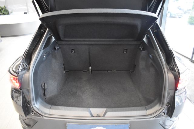 Volkswagen ID.4 Pro Performance IQ-Light Keyless DAB RFKam.