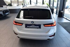 BMW 320d Touring Advantage Aut. Laser LiveC. HuD ACC