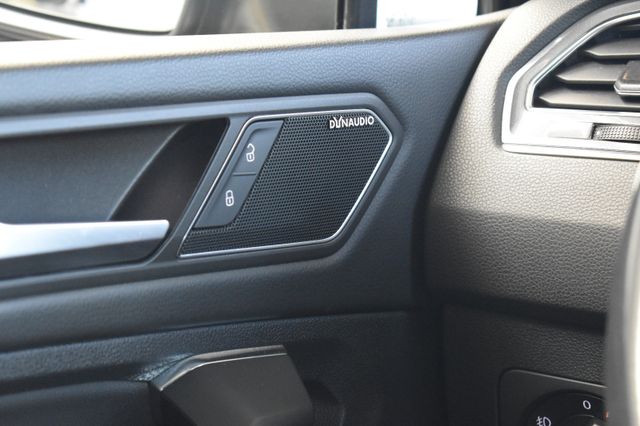 Volkswagen Tiguan Allspace 2.0TDI DSG R-Line 4Mot. VirtualC