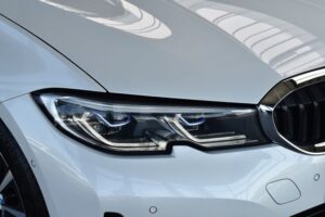 BMW 320d Touring Advantage Aut. Laser LiveC. HuD ACC