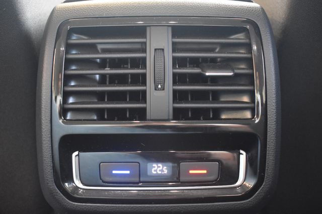 Volkswagen Passat Variant 2.0TDI DSG Business LED Navi ACC