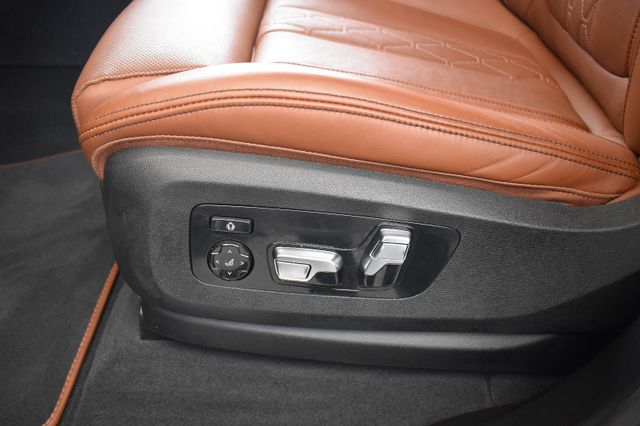 BMW X7 40d xDrive M Sport 7-Sitzer Matrix LCI Pano