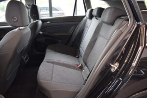 Volkswagen Golf VIII Var. 2.0TDI Life DSG LED AHK ACC ViCo