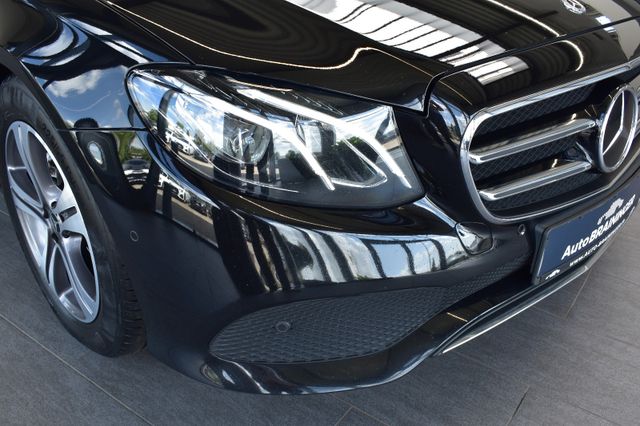 Mercedes-Benz E220d T Avantgarde 9G-tronic LED RFK Burmester