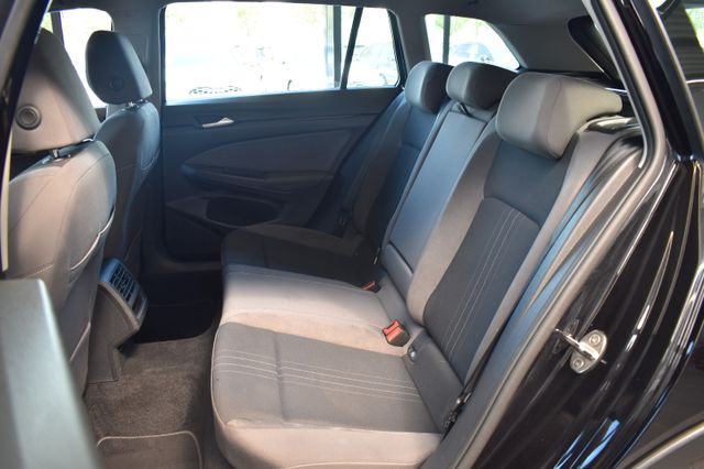 Volkswagen Golf Alltrack 2.0TDI DSG 4Motion LED LiveCo ACC