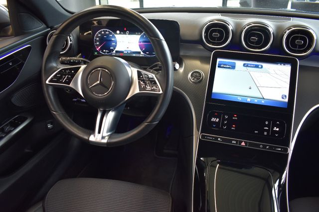 Mercedes-Benz C220d T Avantgarde 9G-tronic LED RFK Distronic