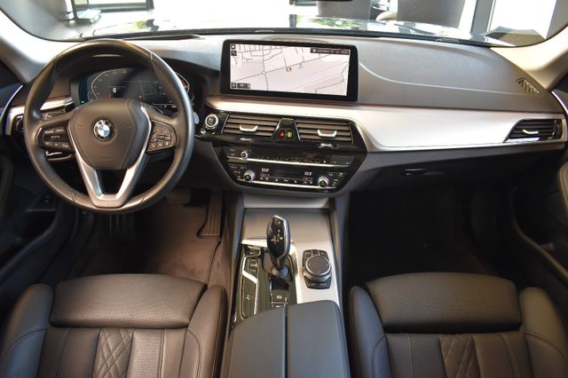 BMW 520d xDrive Touring Autom. Laser Live HeadUp AHK