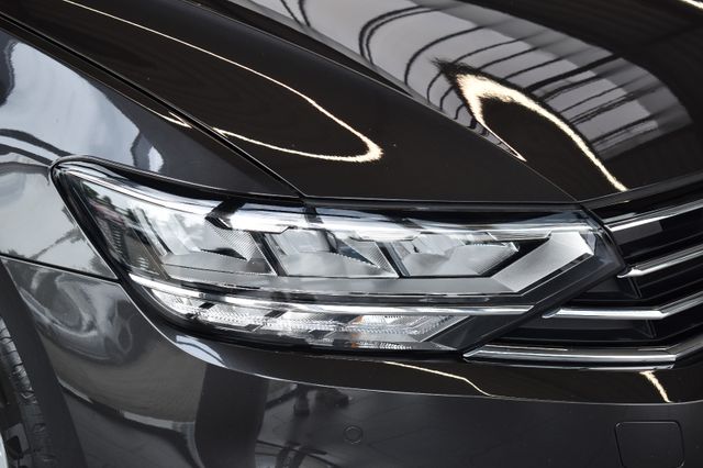 Volkswagen Passat Variant 2.0TDI DSG Business LED ACC RFKam