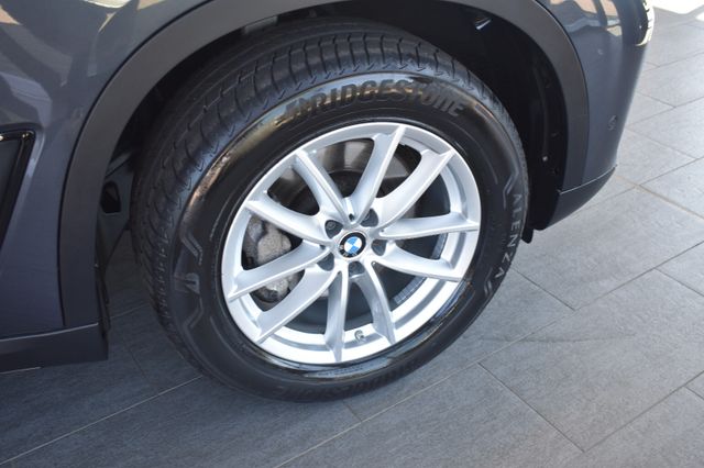 BMW X5 xDrive30d Aut. LED LiveC HeadUp 360°Kam Leder