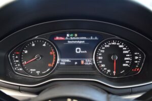 Audi A4 Avant 30TDI S-tronic LED Navi AHK RFKam DAB