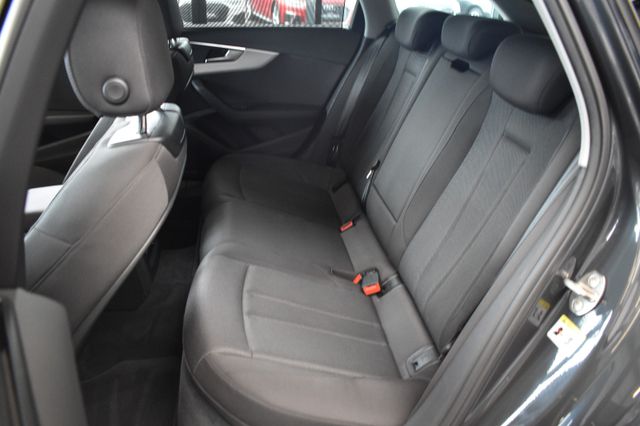 Audi A4 Avant 35TDI Advanced S-tronic LED AHK RFK DAB