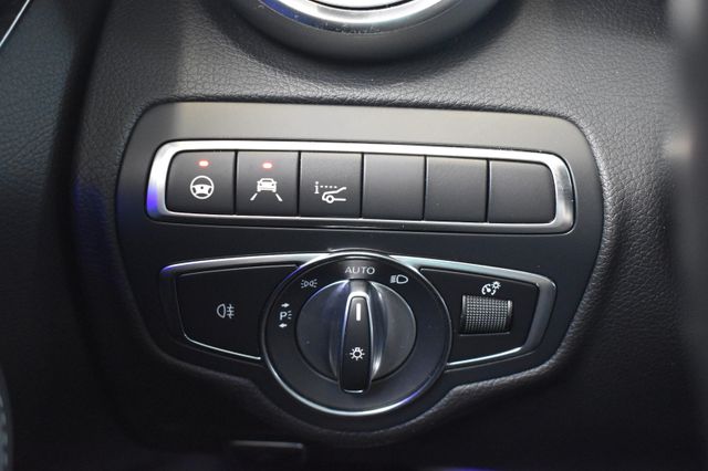 Mercedes-Benz C 300de T 9G-tronic AMG Line Multibeam WideS HUD
