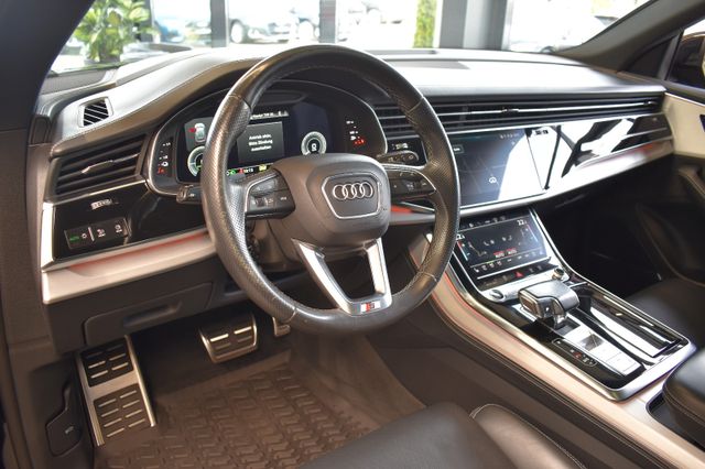 Audi Q8 55TFSIe Quattro Tiptr. S-Line MatrixHD B&O VC