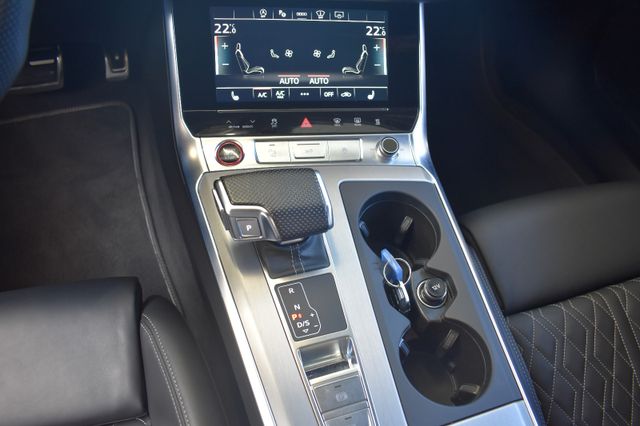 Audi S6 Avant Quattro Tiptr. MatrixHD B&O AIR S-Sitze