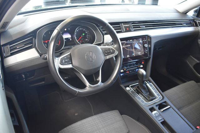 Volkswagen Passat Variant 2.0TDI DSG Business LED Navi ACC