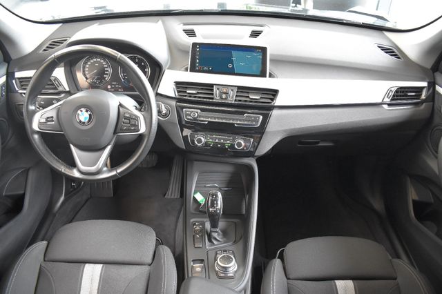 BMW X1 sDrive18d Automatik Navi3D DAB PDC Sportsitze