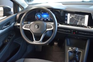 Volkswagen Golf VIII Limo 2.0TDI Life LED LiveC ACC LaneAs.