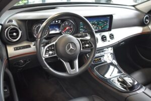 Mercedes-Benz E 300de T Avantgarde 9G-tronic LED HUD Nav Leder
