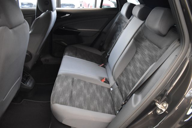 Volkswagen ID.4 Pro Performance IQ-Light Keyless DAB RFKam.