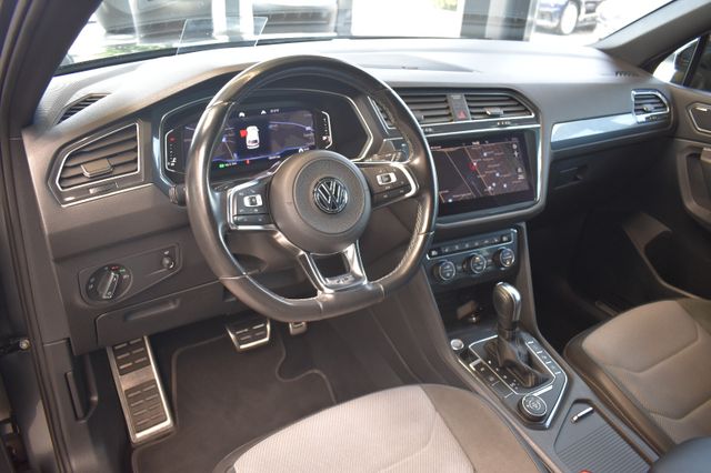 Volkswagen Tiguan Allspace 2.0TDI DSG R-Line 4Mot. VirtualC
