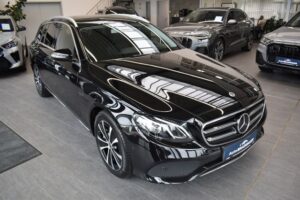 Mercedes-Benz E 300de T Avantgarde 9G-tronic LED HUD Nav Leder