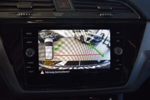 Volkswagen Touran 2.0TDI DSG Comfortline Navi Pano AHK RFK