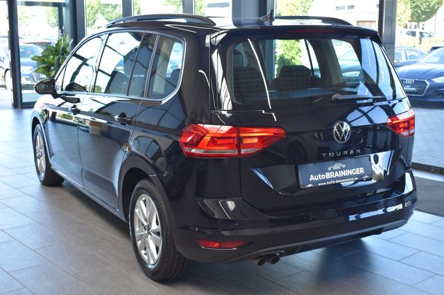 Volkswagen Touran 2.0TDI DSG Comfortline Navi Pano AHK RFK