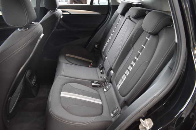 BMW X1 sDrive18d Automatik Navi3D DAB PDC Sportsitze