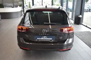 Volkswagen Passat Variant 2.0TDI DSG Business LED ACC RFKam