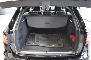 Audi A4 Av. 40TDI Advanced S-tronic LED ACC Leder 19"