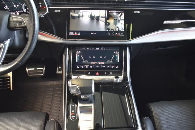 Audi Q8 55TFSIe Quattro Tiptr. S-Line MatrixHD B&O VC