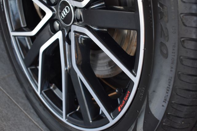 Audi Q5 50TFSIe Sportb. quattro S Line Matrix Virtual