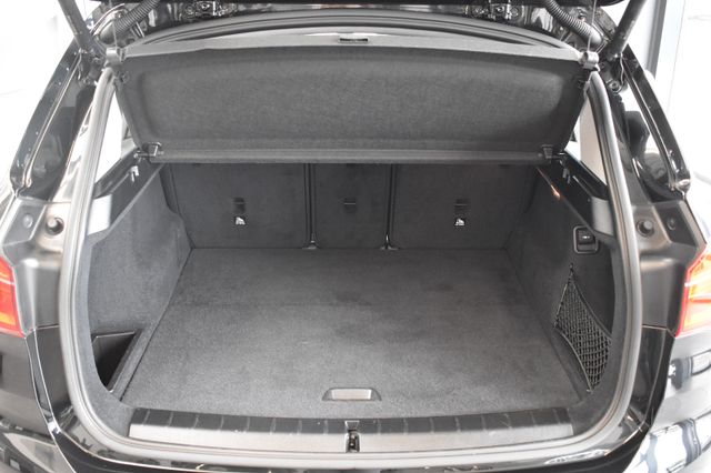 BMW X1 sDrive18d Automatik Navi3D DAB PDC Sportsitze