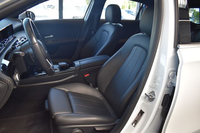 Mercedes-Benz A 200d 8G-DCT Multibeam Leder RFKamera DAB Navi