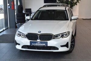 BMW 320d Touring Advantage Aut. Laser LiveC. HuD ACC