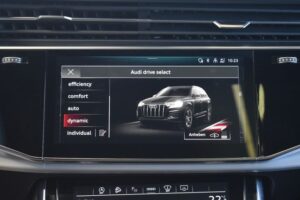 Audi Q7 55TFSI Quattro Tiptr. S-Line 7-Sitzer HUD AIR