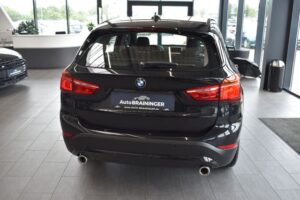 BMW X1 sDrive18d Automatik Navi3D DAB PDC Sportsitze