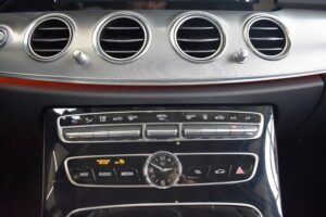 Mercedes-Benz E 300de T Avantgarde 9G-tronic LED HUD Nav Leder