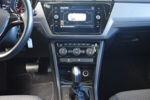 Volkswagen Touran 2.0TDI DSG Comfortline Navi Pano AHK RFK