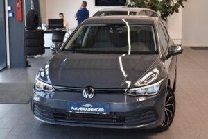 Volkswagen Golf VIII Limo 2.0TDI Life LED LiveC ACC LaneAs.