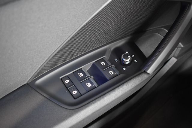 Audi A3 Limo 35TFSI S-tronic advanced LED Virtual HUD