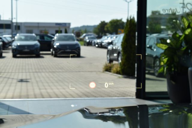 BMW 320d Touring Advantage Aut. Laser LiveC. HuD ACC