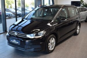 Volkswagen Touran 2.0TDI DSG Comfortline Navi Pano AHK RFK