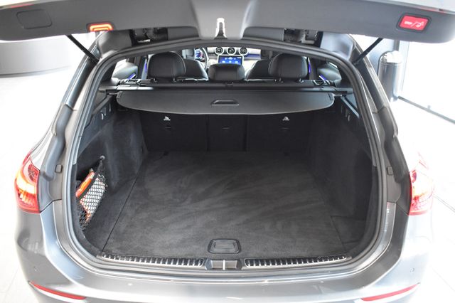 Mercedes-Benz C220d T Avantgarde 9G-tronic LED RFK Distronic