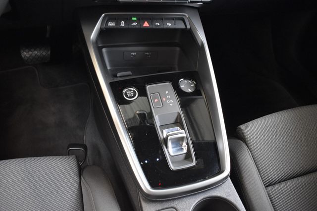 Audi A3 Sportback 40TFSIe S-tronic LED VirtualC AHK