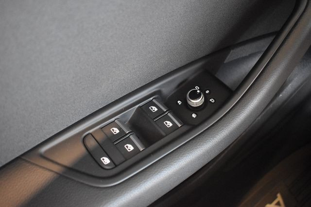 Audi A4 Avant 35TDI S-tronic LED ACC RFKamera AHK DAB